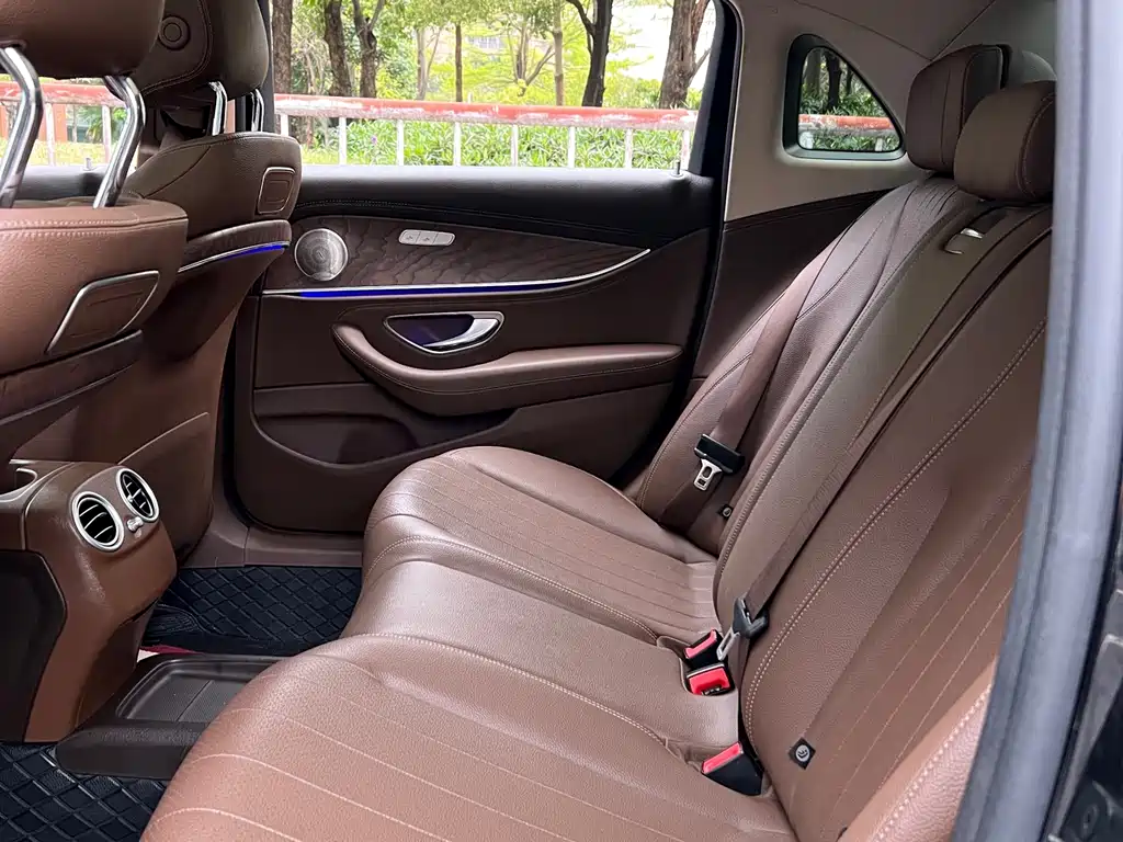Mercedes-Benz Mercedes-Benz E-Class 2019 E 300 L Fashion Edition 2018 - thumbnail 8