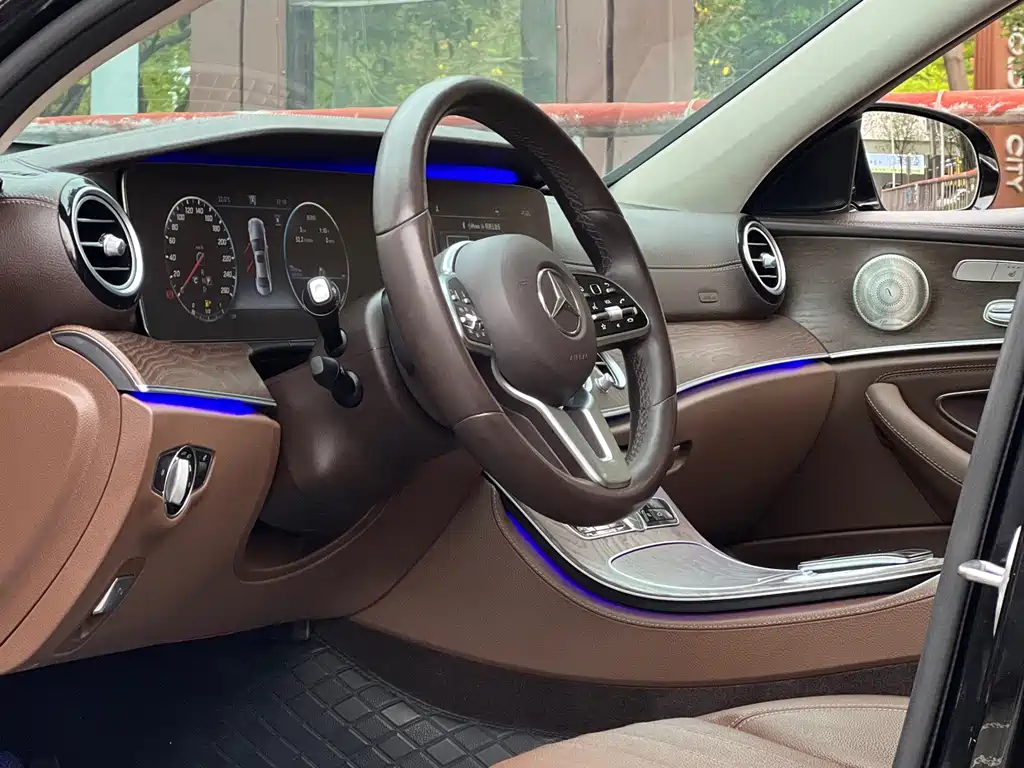 Mercedes-Benz Mercedes-Benz E-Class 2019 E 300 L Fashion Edition 2018 - thumbnail 10