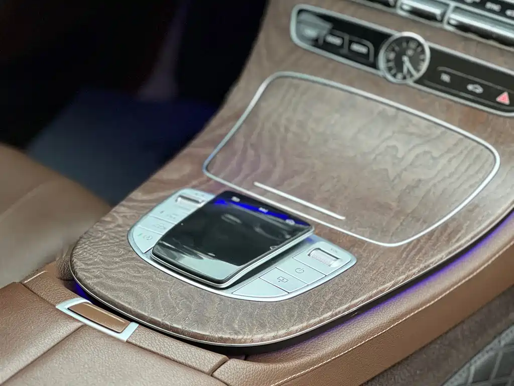 Mercedes-Benz Mercedes-Benz E-Class 2019 E 300 L Fashion Edition 2018 - thumbnail 14