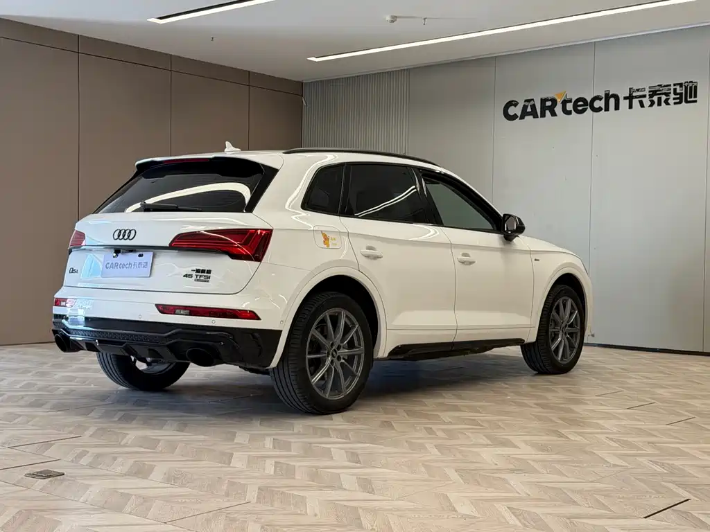 Audi Audi Q5L 2022 Facelift 45T Premium Dynamic Model 2022 - thumbnail 5