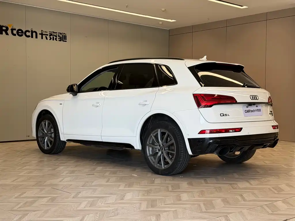 Audi Audi Q5L 2022 Facelift 45T Premium Dynamic Model 2022 - thumbnail 7