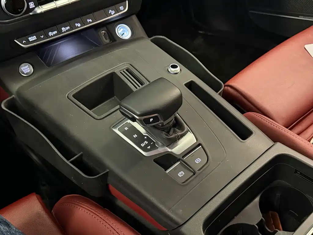 Audi Audi Q5L 2022 Facelift 45T Premium Dynamic Model 2022 - thumbnail 11