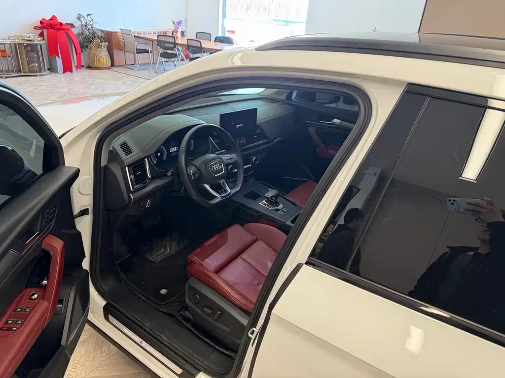Audi Audi Q5L 2022 Facelift 45T Premium Dynamic Model 2022 - thumbnail 25