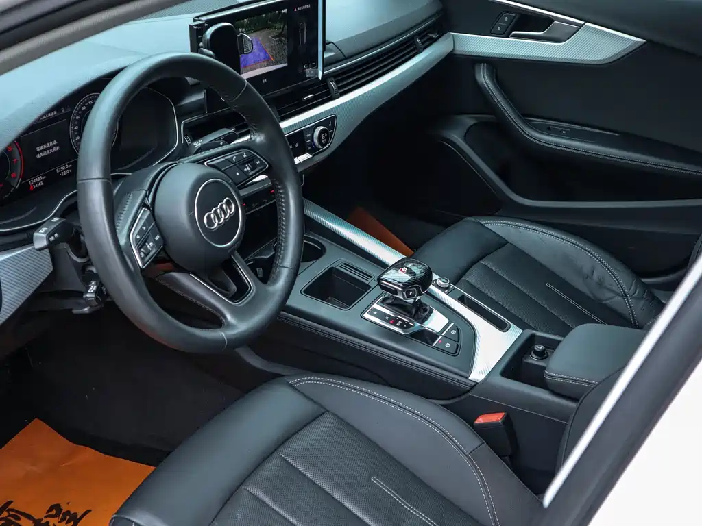 Audi Audi A4L 2020 40 TFSI Luxury Elegant Model 2021 - thumbnail 19