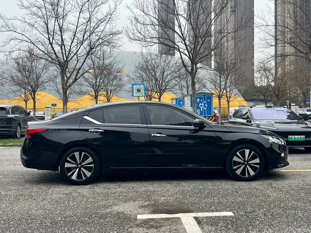 Nissan Nissan Altima 2021 2.0L XL Comfort Edition 2022 - thumbnail 4