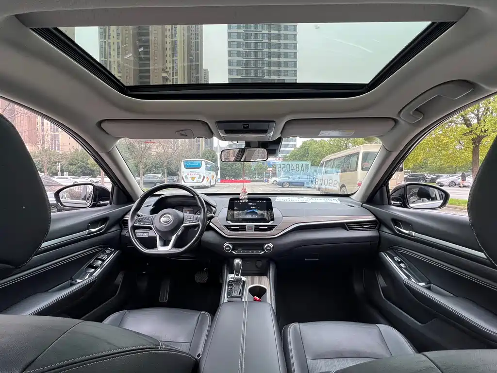Nissan Nissan Altima 2021 2.0L XL Comfort Edition 2022 - thumbnail 13