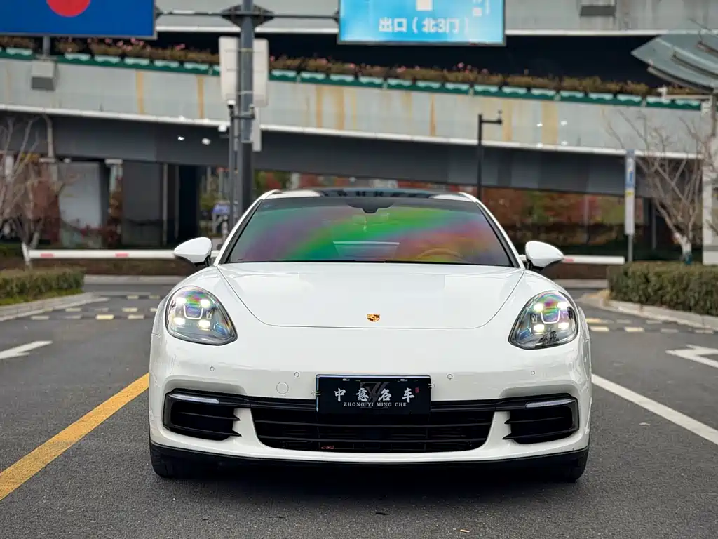 Porsche Porsche Panamera 2017 3.0T 2018 - thumbnail 2