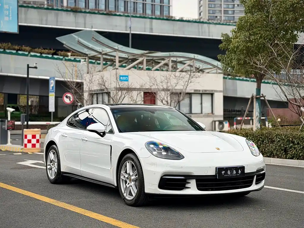 Porsche Porsche Panamera 2017 3.0T 2018 - thumbnail 3