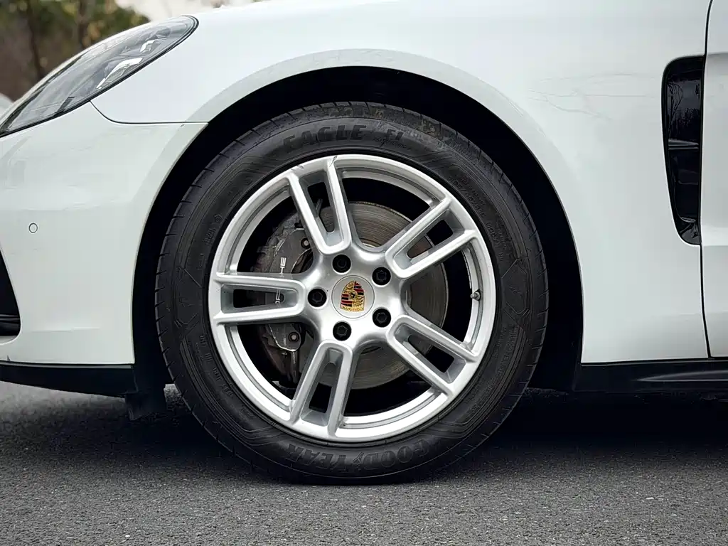 Porsche Porsche Panamera 2017 3.0T 2018 - thumbnail 19