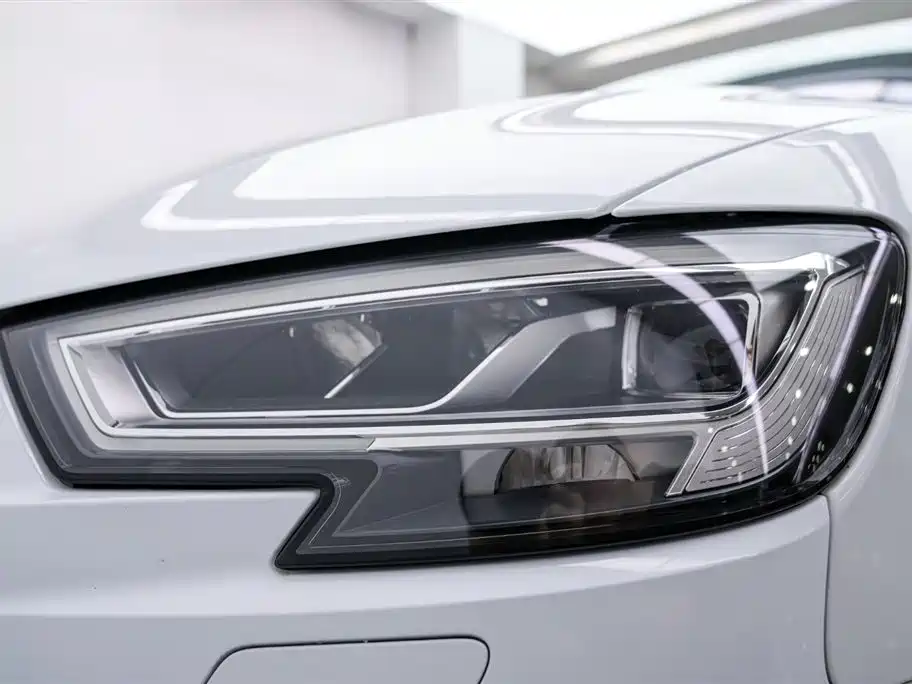 Audi Audi A3 Sportback 35 TFSI Fashion Edition 2019 Model VI 2019 - thumbnail 3