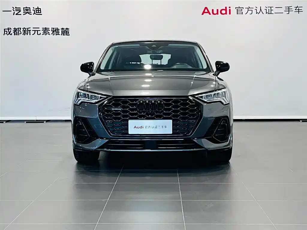 Audi Audi Q3 Sportback 2023 Facelift 45 TFSI quattro Fashion Edition 2024 - thumbnail 2