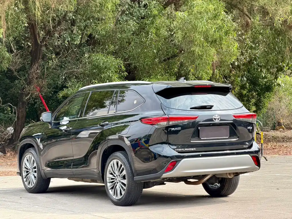 Toyota Toyota Highlander 2022 380T AWD Premium 7-seater 2022 - thumbnail 6