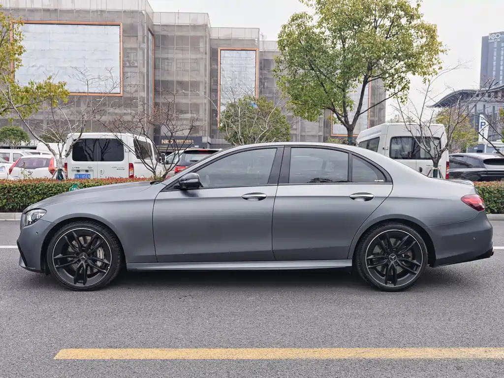 Mercedes-Benz Mercedes-Benz E-Class AMG 2022 AMG E 53 4MATIC+ 2022 - thumbnail 3