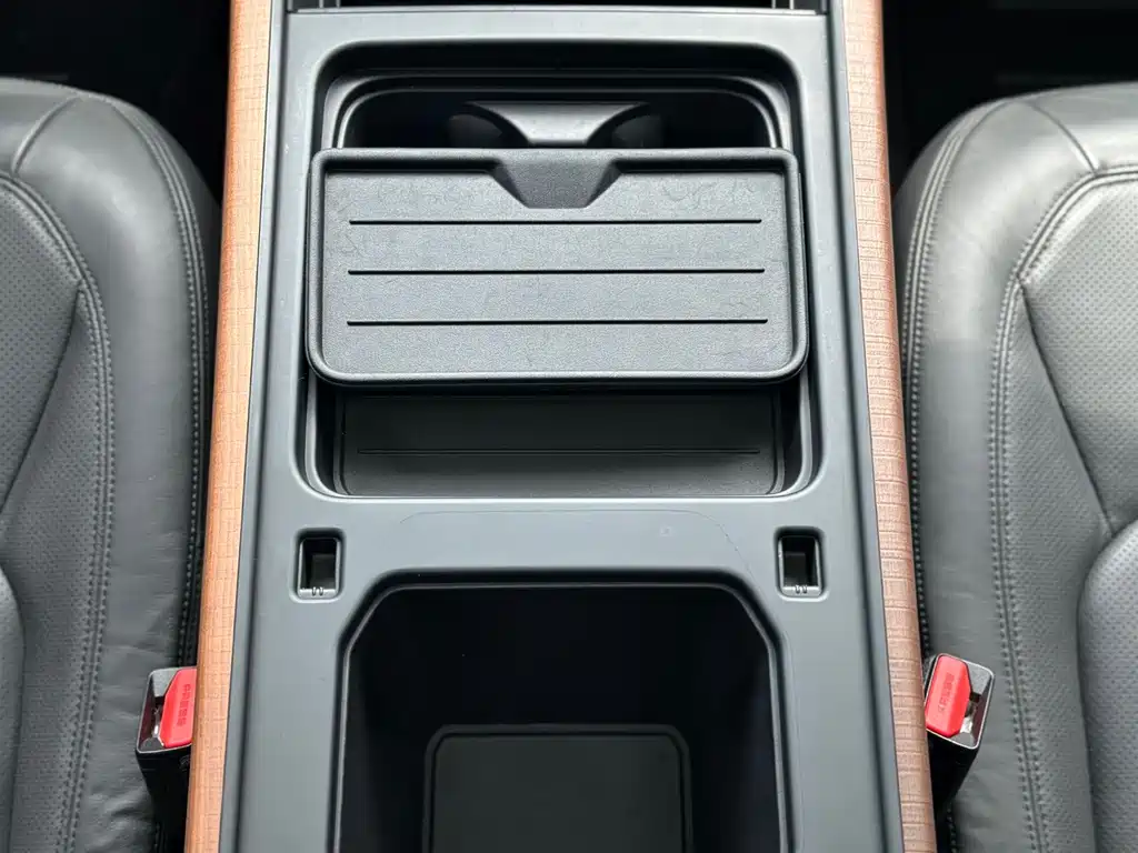 Land Rover Land Rover Defender 2022 110 P400 Dark Black Special Edition 2022 - thumbnail 20
