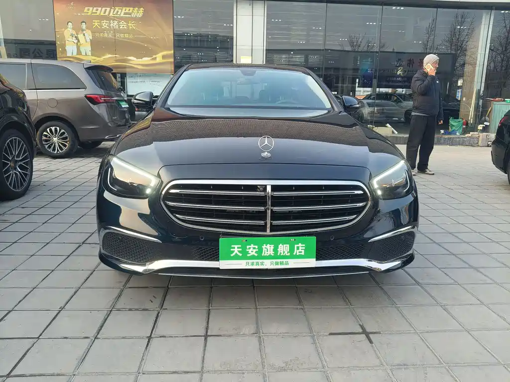 Mercedes-Benz Mercedes-Benz E-Class 2023 Model Year Facelift E 300 L Fashion Edition 2023 - thumbnail 2