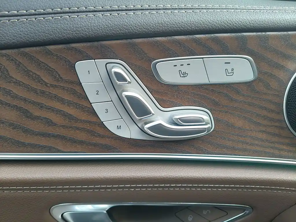 Mercedes-Benz Mercedes-Benz E-Class 2023 Model Year Facelift E 300 L Fashion Edition 2023 - thumbnail 7
