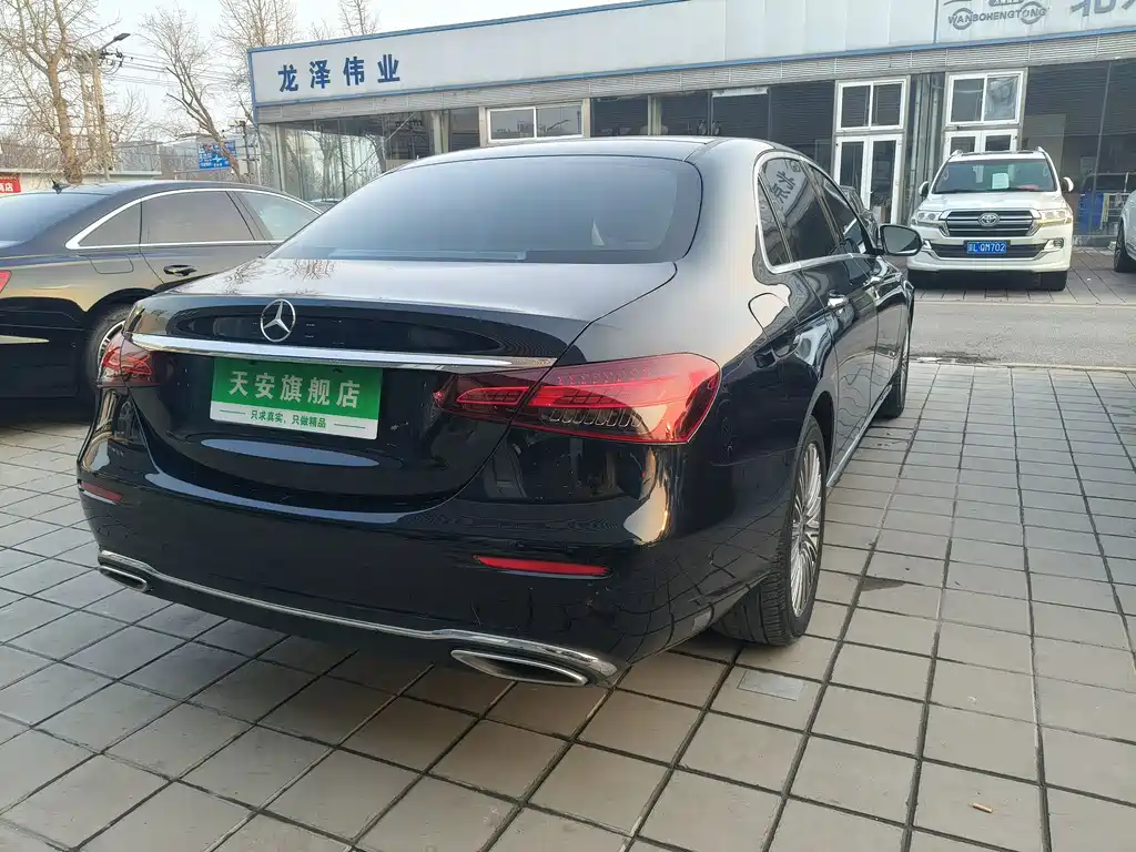 Mercedes-Benz Mercedes-Benz E-Class 2023 Model Year Facelift E 300 L Fashion Edition 2023 - thumbnail 29