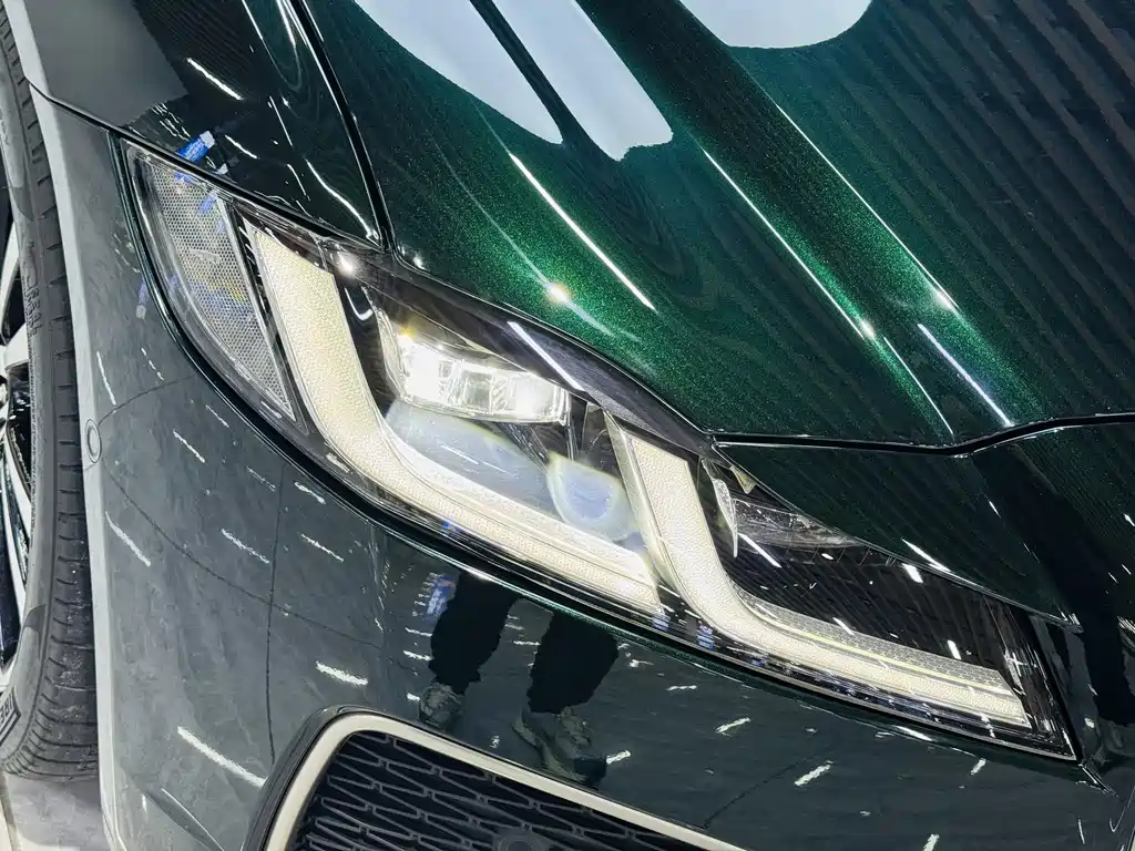 Jaguar Jaguar XFL 2023 XFL 2.0T P250 RWD Luxury Premium Edition 2023 - thumbnail 6