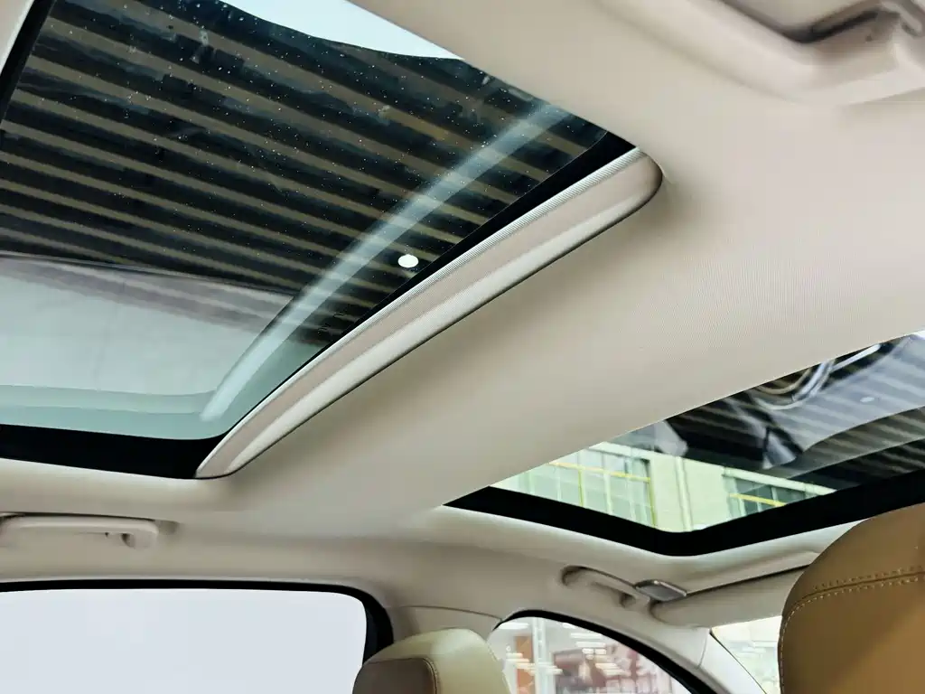 Jaguar Jaguar XFL 2023 XFL 2.0T P250 RWD Luxury Premium Edition 2023 - thumbnail 12