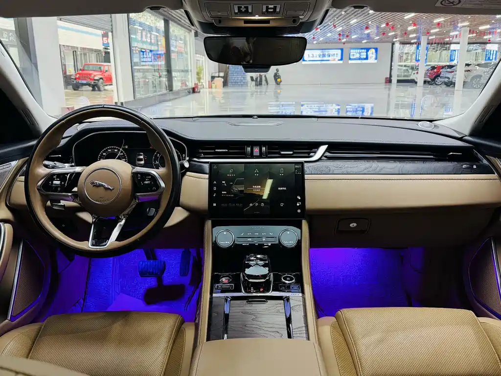 Jaguar Jaguar XFL 2023 XFL 2.0T P250 RWD Luxury Premium Edition 2023 - thumbnail 13