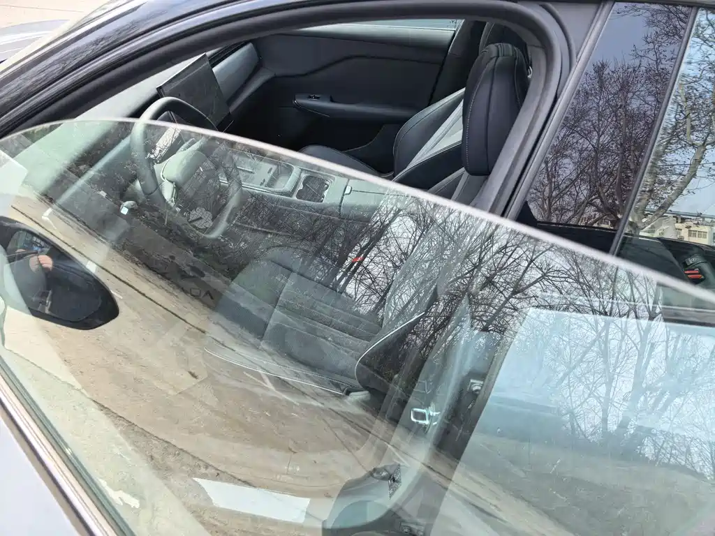 Lantu Automobile Lantu Zhiyin 2024 Long Range Ultra Charging Edition 2025 - thumbnail 4