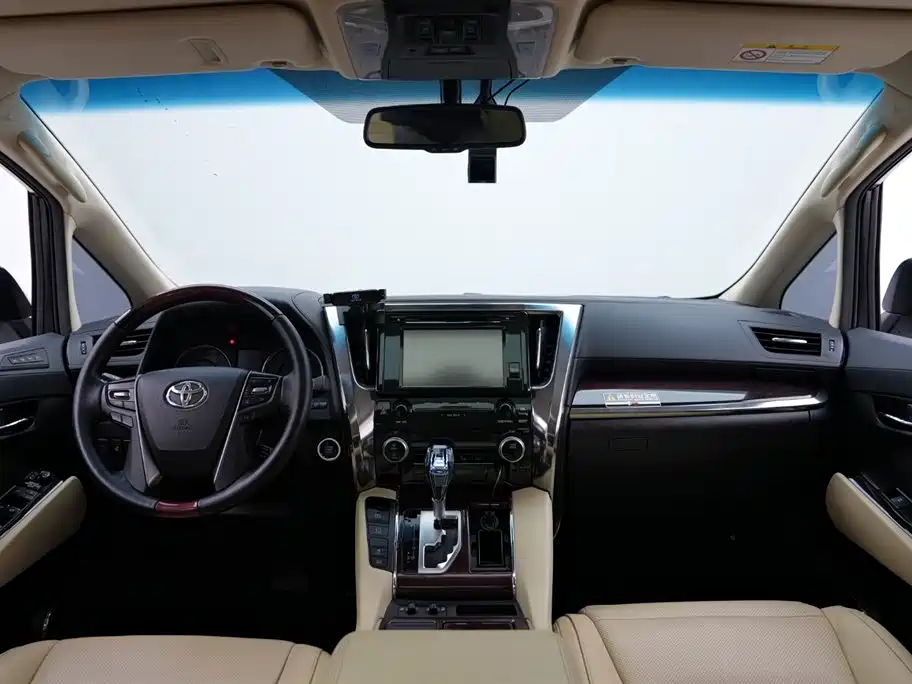 Toyota Alphard 2018 3.5L Luxury Edition 2018 - thumbnail 9