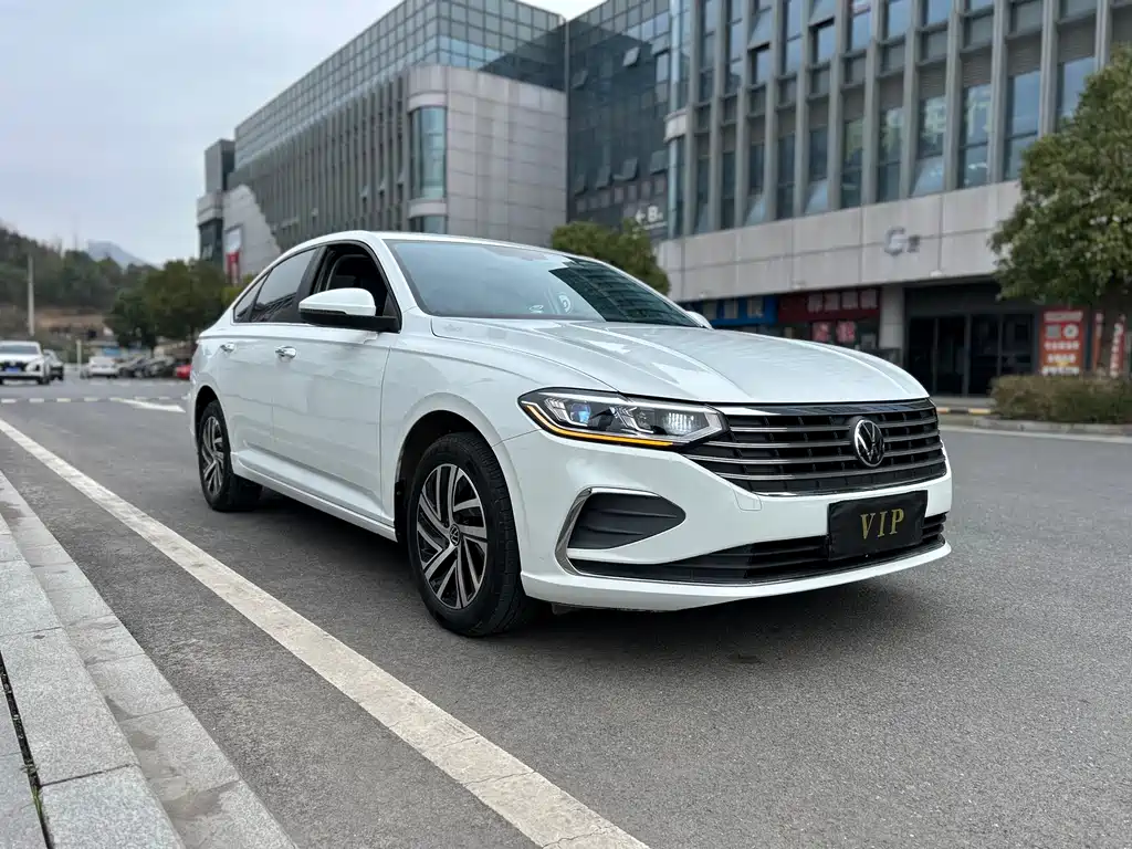 Volkswagen Lavida 2023 280TSI DSG Premium Edition 2022 - thumbnail 3