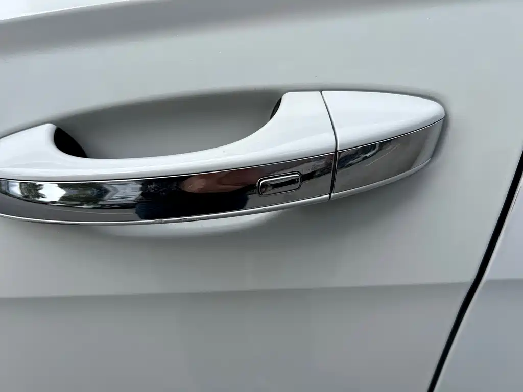 Volkswagen Lavida 2023 280TSI DSG Premium Edition 2022 - thumbnail 15