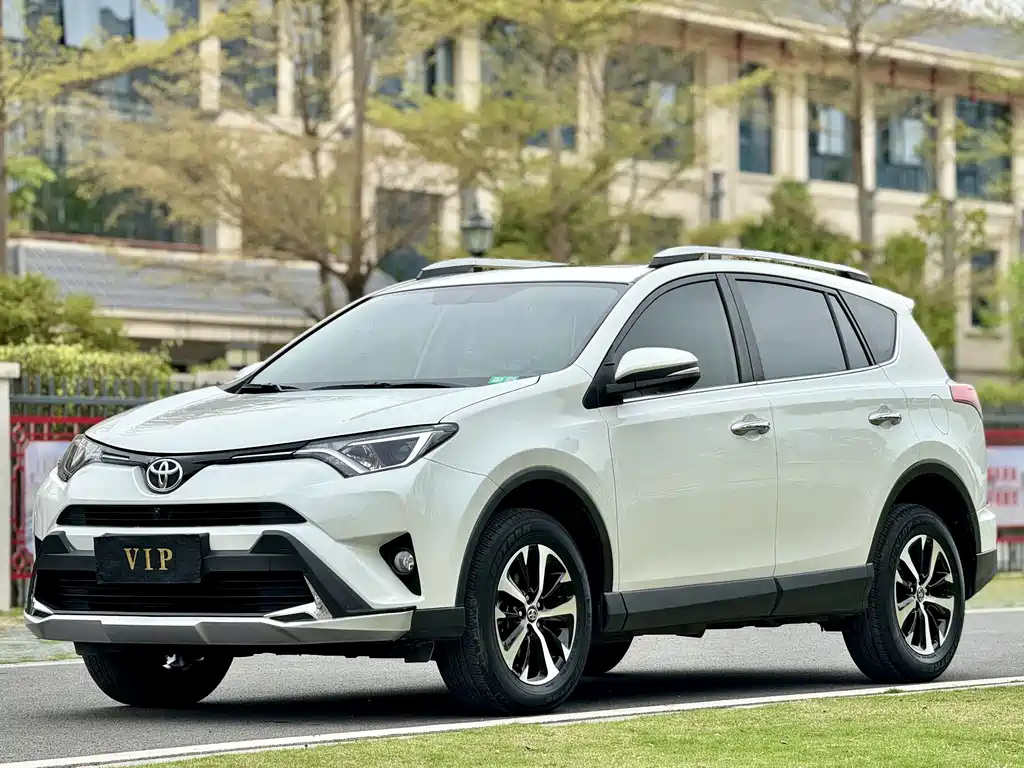 Toyota RAV4 2016 2.0L CVT 2WD Fashion Edition China V 2017