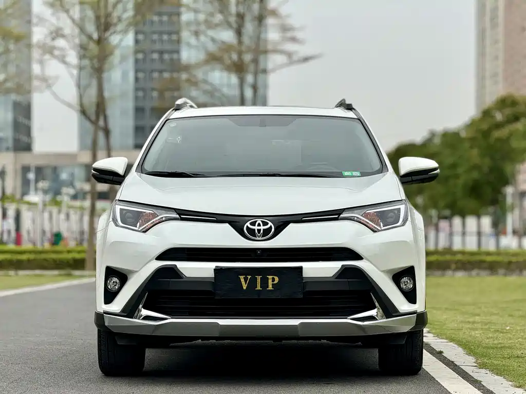 Toyota RAV4 2016 2.0L CVT 2WD Fashion Edition China V 2017 - thumbnail 2