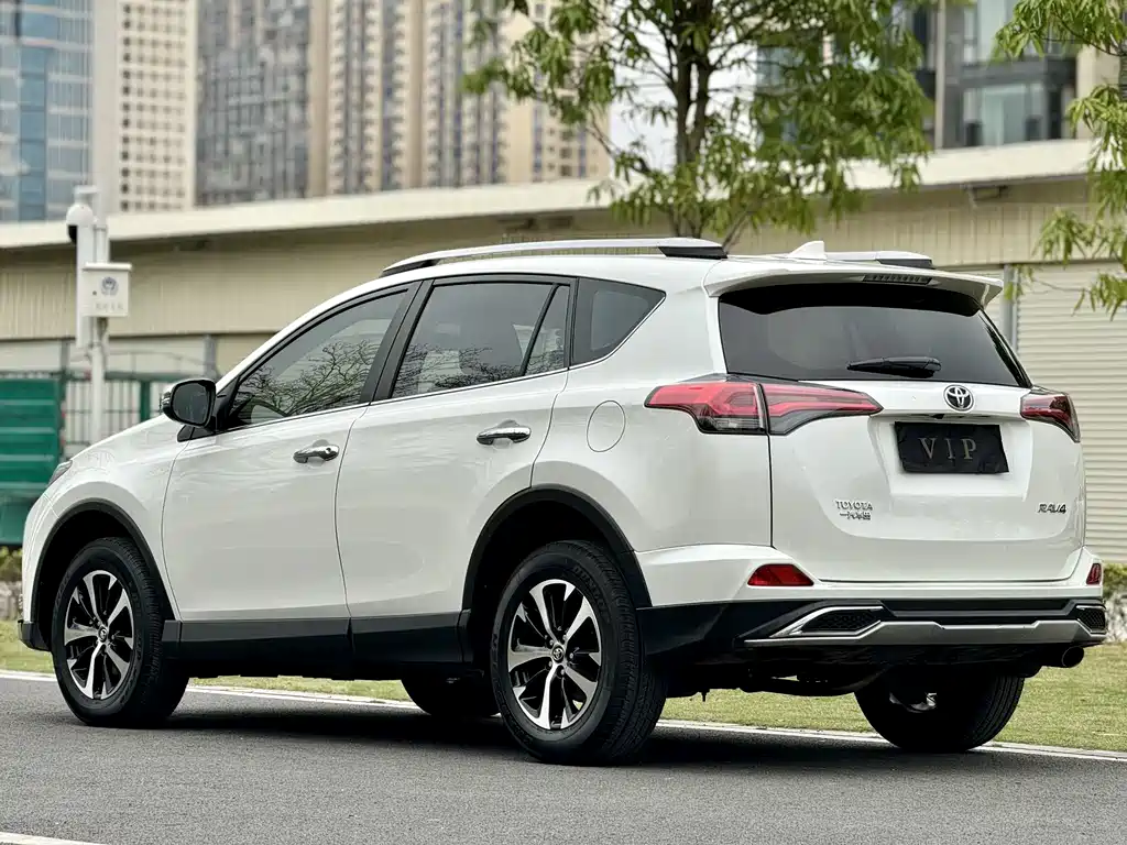 Toyota RAV4 2016 2.0L CVT 2WD Fashion Edition China V 2017 - thumbnail 4