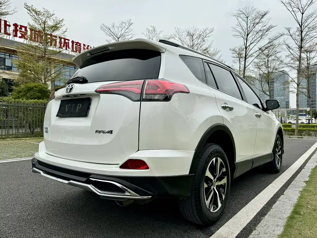 Toyota RAV4 2016 2.0L CVT 2WD Fashion Edition China V 2017 - thumbnail 8