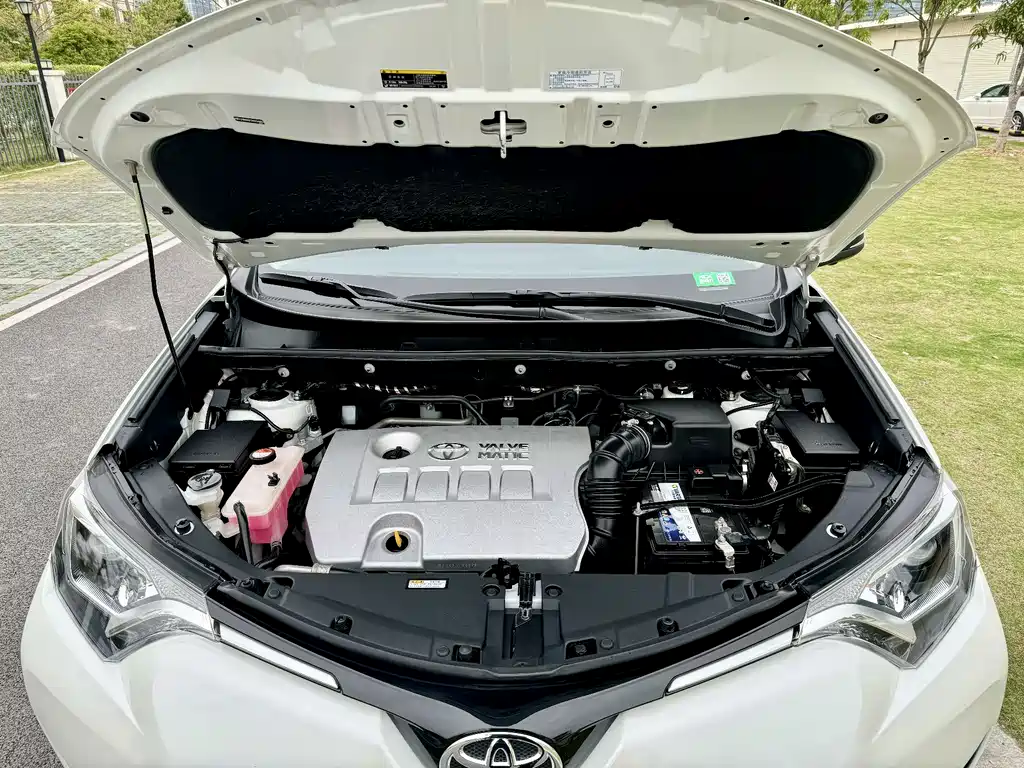 Toyota RAV4 2016 2.0L CVT 2WD Fashion Edition China V 2017 - thumbnail 9