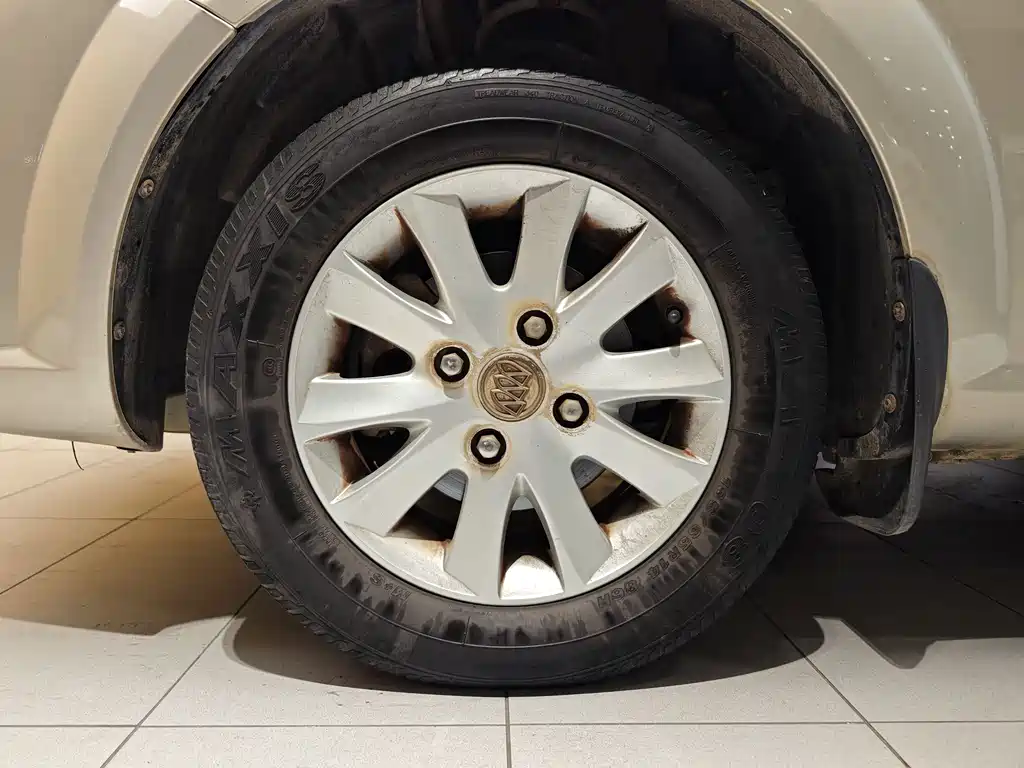 Buick Buick Excelle 2015 1.5L Manual Classic Edition 2015 - thumbnail 5