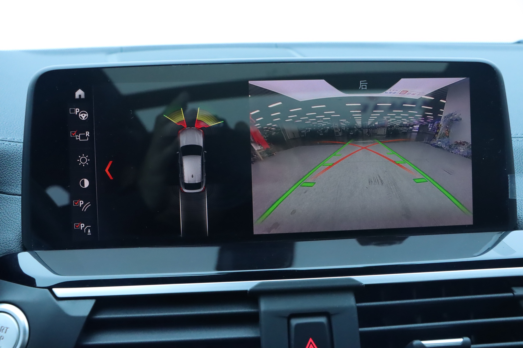 BMW BMW X4 2019 xDrive25i M Sport Package 2019 - thumbnail 18
