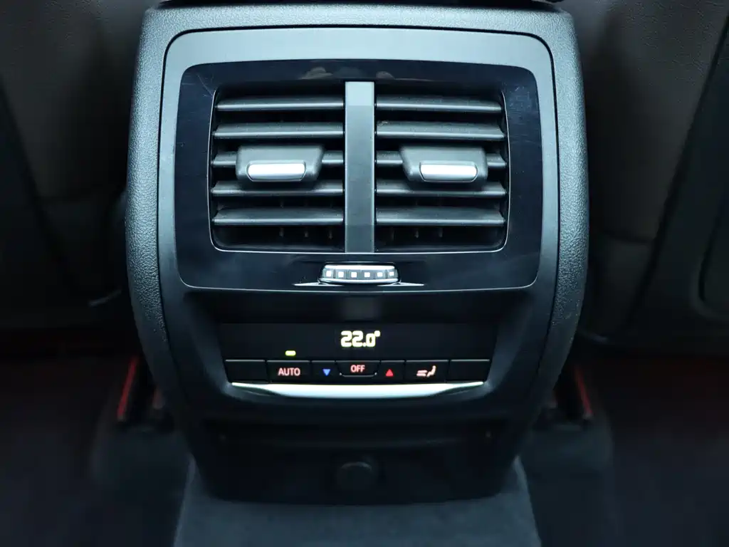 BMW BMW X4 2019 xDrive25i M Sport Package 2019 - thumbnail 21
