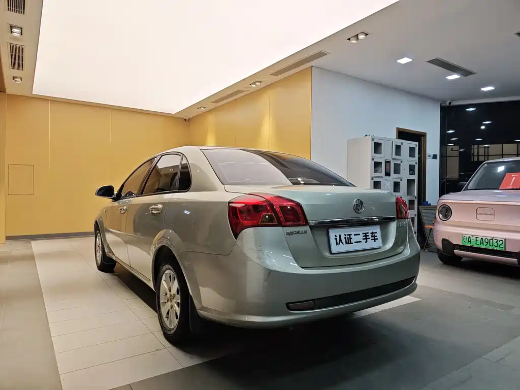 Buick Buick Excelle 2015 1.5L Manual Classic Edition 2015 - thumbnail 23