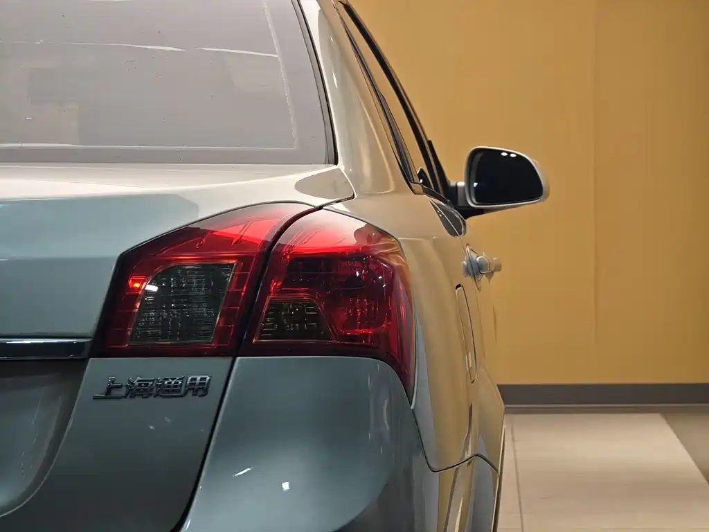 Buick Buick Excelle 2015 1.5L Manual Classic Edition 2015 - thumbnail 24
