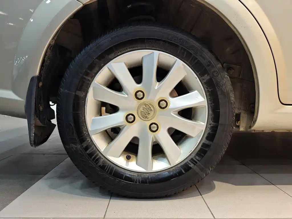 Buick Buick Excelle 2015 1.5L Manual Classic Edition 2015 - thumbnail 28