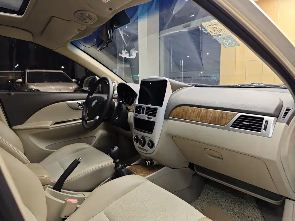 Buick Buick Excelle 2015 1.5L Manual Classic Edition 2015 - thumbnail 29