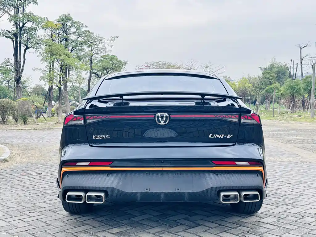 Changan Changan UNI-V 2024 1.5T Premium Sport Edition 2024 - thumbnail 8
