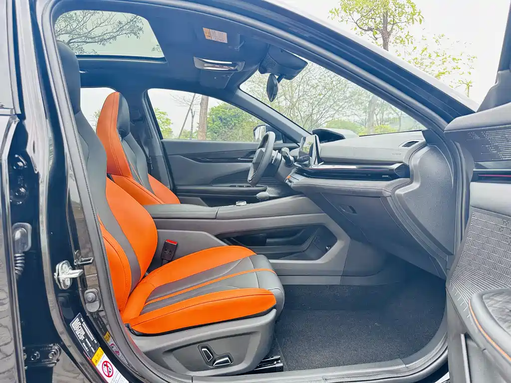 Changan Changan UNI-V 2024 1.5T Premium Sport Edition 2024 - thumbnail 17