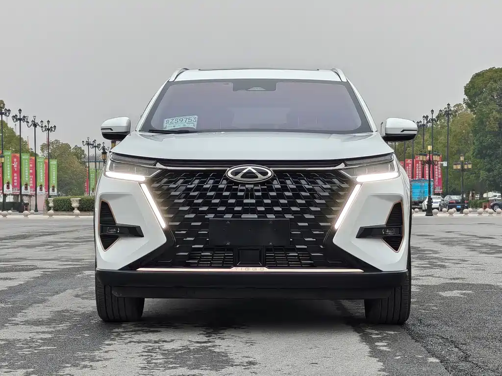 Chery Chery Tiggo 8 Pro 2024 Champion Edition 390T 2WD Peak Version 5-Seat 2024 - thumbnail 2