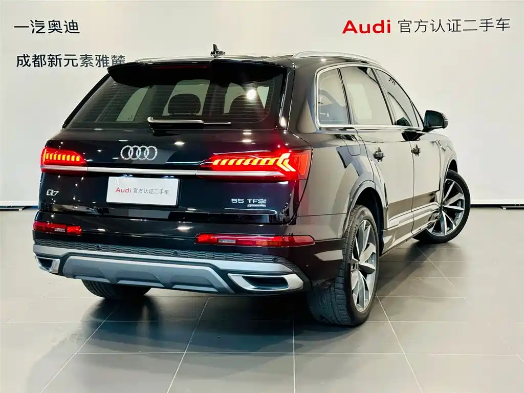 Audi Audi Q7 2023 55 TFSI quattro S line Sport 2023 - thumbnail 4