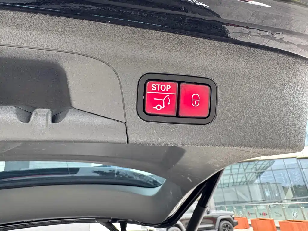 Mercedes-Benz Mercedes-Benz GLE 2020 Facelift GLE 350 4MATIC Fashion Edition 2020 - thumbnail 19