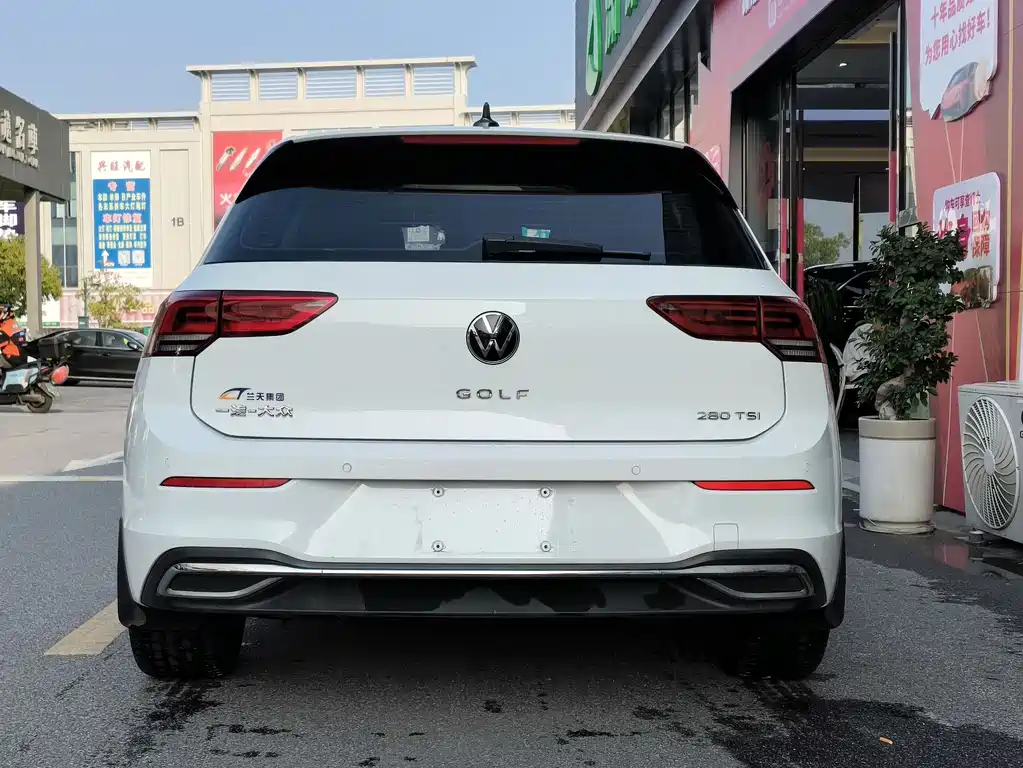 Volkswagen Volkswagen Golf 2021 280TSI DSG Pro 2021 - thumbnail 5