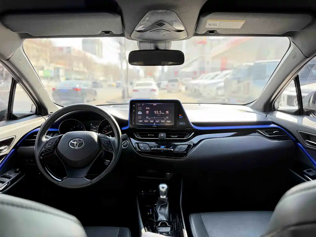 Toyota Toyota IZOA 2018 2.0L E-Chi Edition National VI 2019 - thumbnail 5