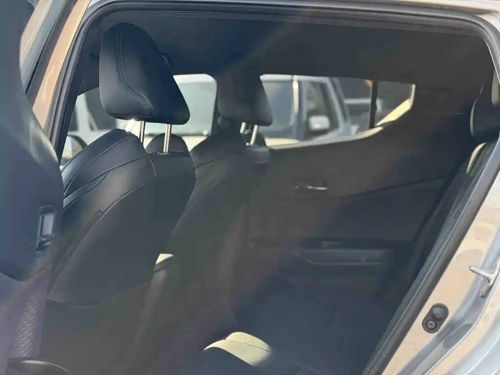 Toyota Toyota IZOA 2018 2.0L E-Chi Edition National VI 2019 - thumbnail 8