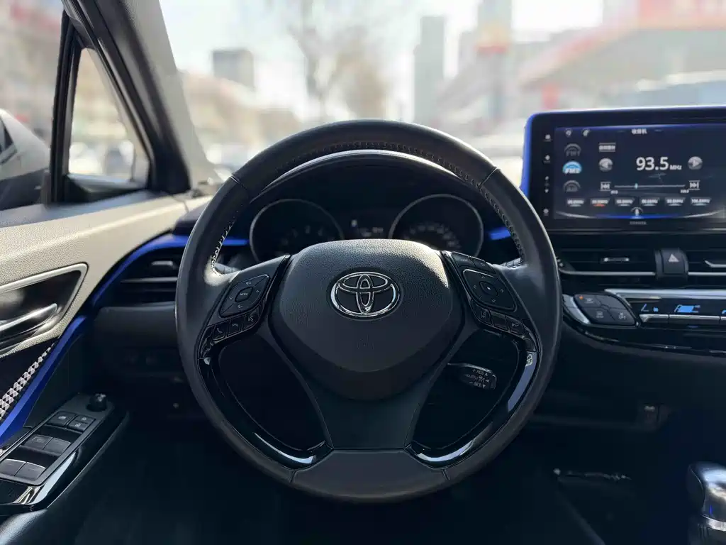 Toyota Toyota IZOA 2018 2.0L E-Chi Edition National VI 2019 - thumbnail 9