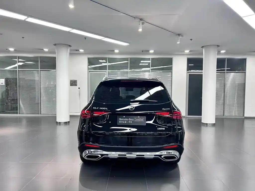 Mercedes-Benz Mercedes-Benz GLC 2024 GLC 300 L 4MATIC Dynamic Model 5-Seat 2024 - thumbnail 4